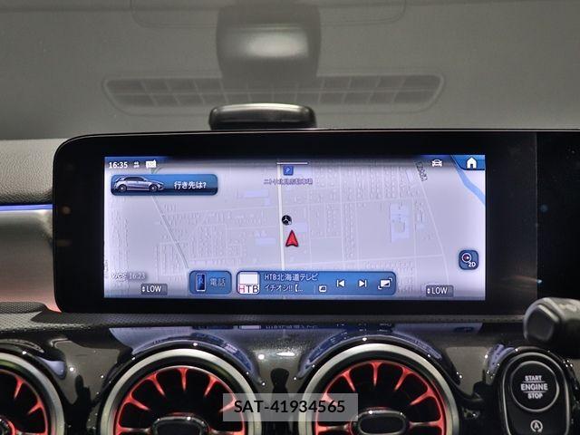 Mercedes Benz A-CLASS 2024-08 7979860-2