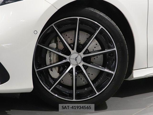 Mercedes Benz A-CLASS 2024-08 7979860-3