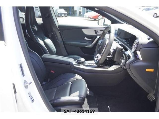 Mercedes Benz A-CLASS 2020-11 7979858-16