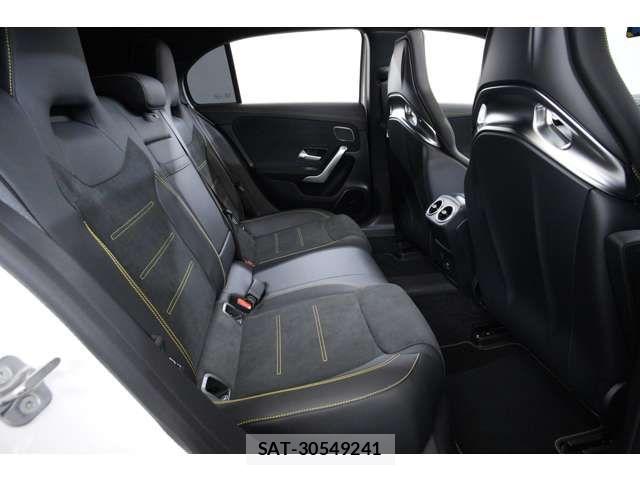 Mercedes Benz A-CLASS 2025-04 8158747-11