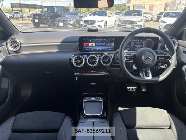 Mercedes Benz A-CLASS 2025-01 8366885-1