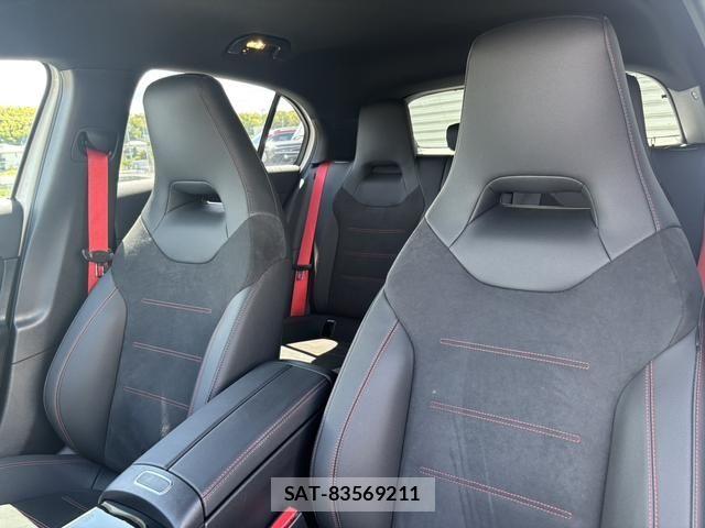 Mercedes Benz A-CLASS 2025-01 8366885-3
