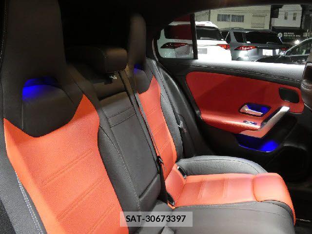 Mercedes Benz A-CLASS 2019-12 8743682-13