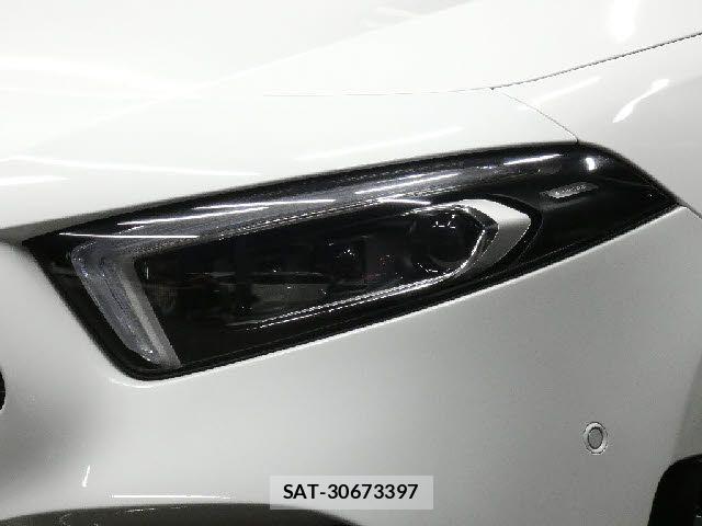 Mercedes Benz A-CLASS 2019-12 8743682-18