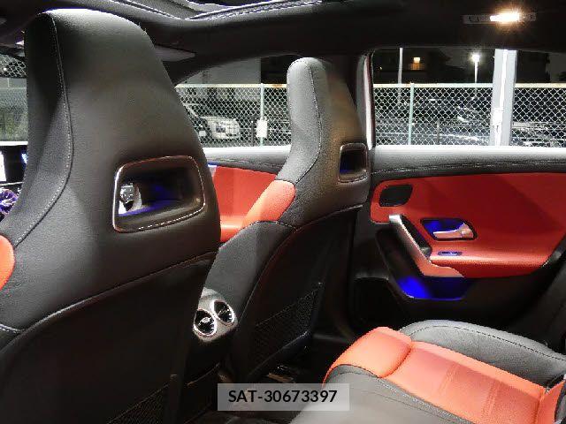 Mercedes Benz A-CLASS 2019-12 8743682-25