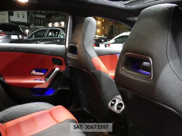 Mercedes Benz A-CLASS 2019-12 8743682-26