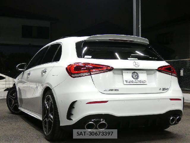 Mercedes Benz A-CLASS 2019-12 8743682-2