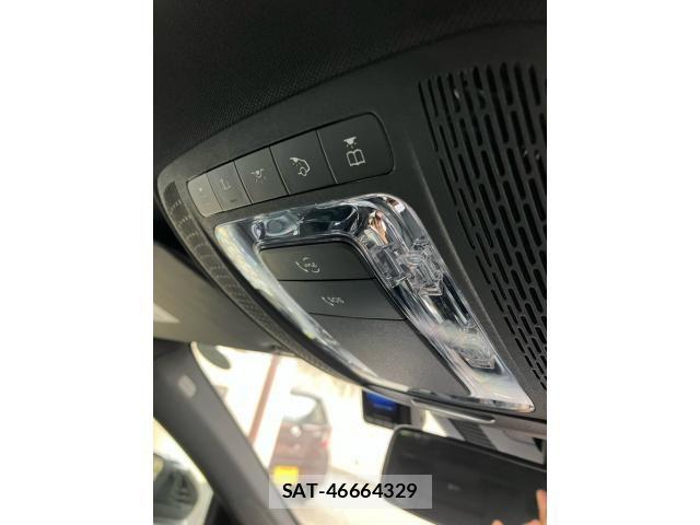 Mercedes Benz A-CLASS 2019-12 8830164-23