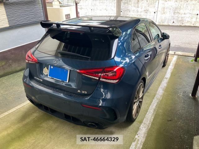 Mercedes Benz A-CLASS 2019-12 8830164-2