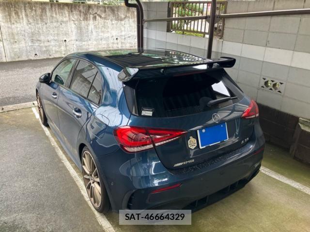 Mercedes Benz A-CLASS 2019-12 8830164-3