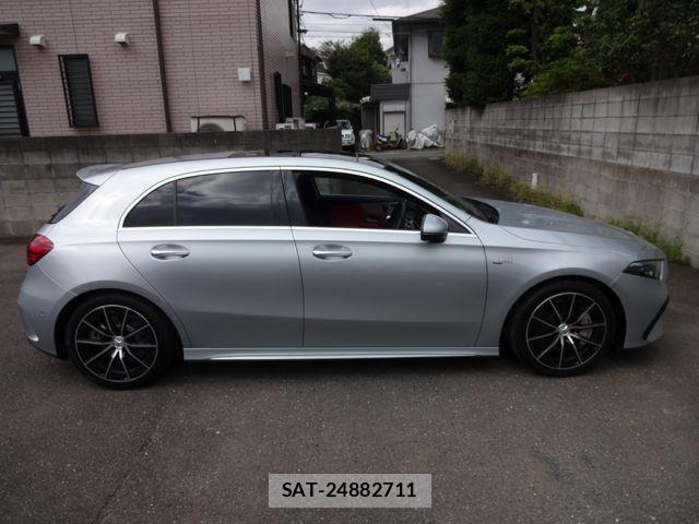 Mercedes Benz A-CLASS 2025-05 8880658-4