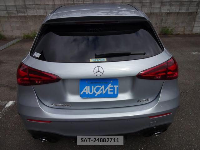 Mercedes Benz A-CLASS 2025-05 8880658-5