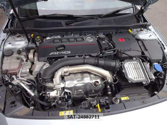 Mercedes Benz A-CLASS 2025-05 8880658-6
