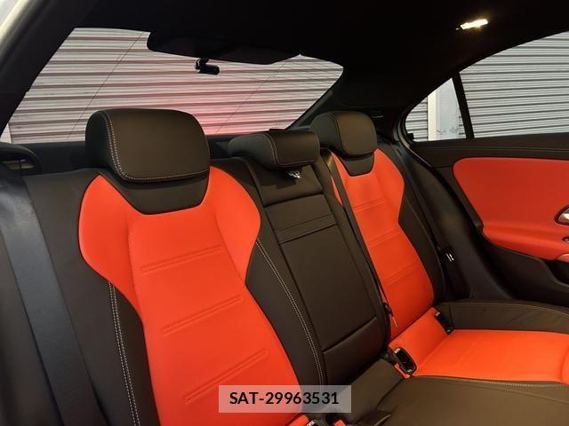 Mercedes Benz A-CLASS 2023-11 2002489-4