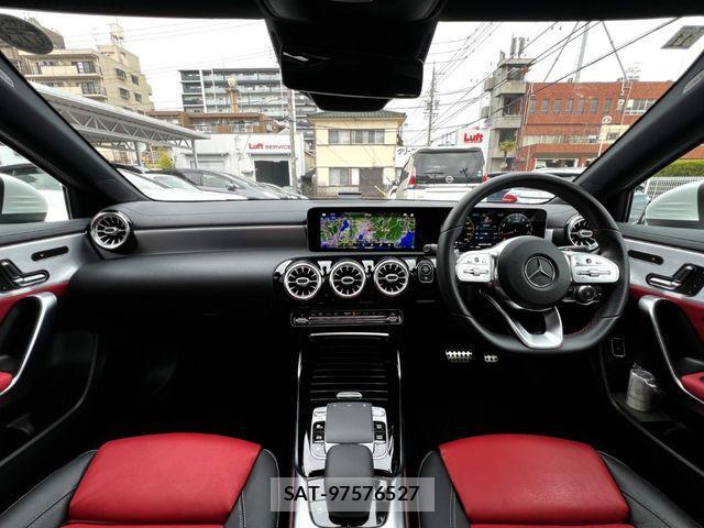 Mercedes Benz A-CLASS 2020-11 4045008-1