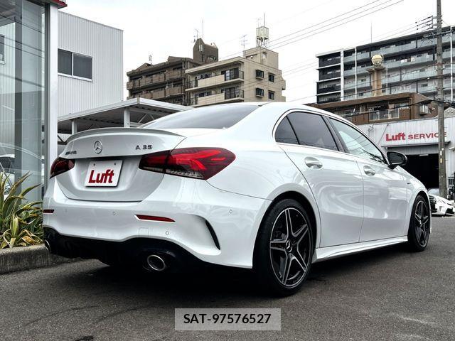 Mercedes Benz A-CLASS 2020-11 4045008-2