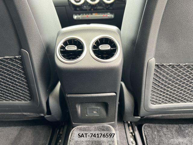 Mercedes Benz A-CLASS 2022-03 6499893-27