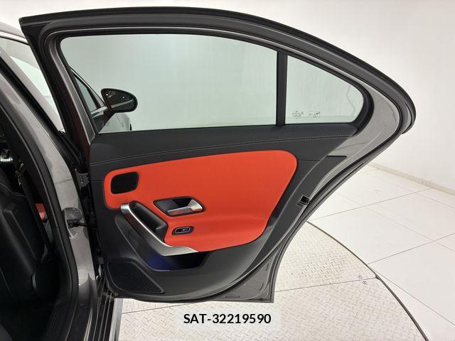 Mercedes Benz A-CLASS 2025-07 7509155-13