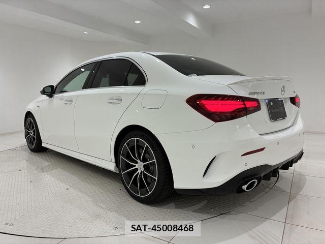 Mercedes Benz A-CLASS 2025-06 8074477-2