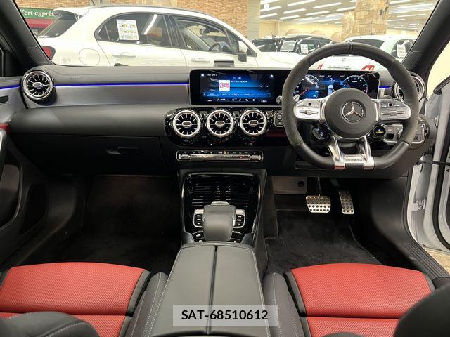 Mercedes Benz A-CLASS 2019-12 8100306-1