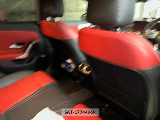 Mercedes Benz A-CLASS 2022-02 8830165-12
