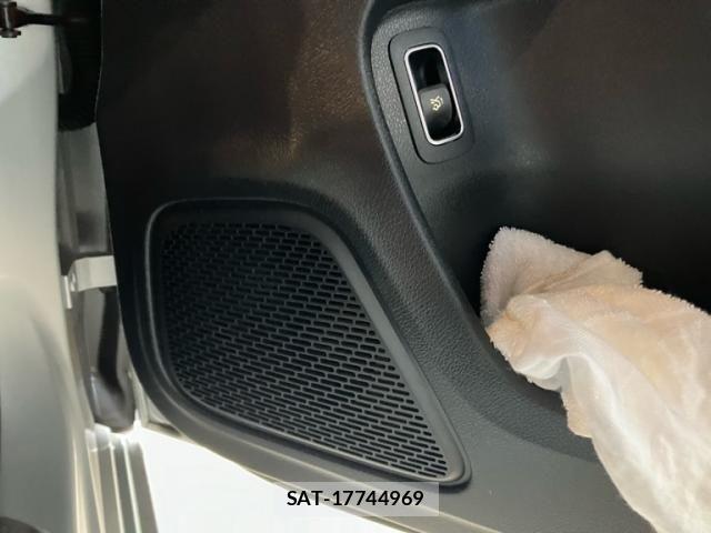 Mercedes Benz A-CLASS 2022-02 8830165-16