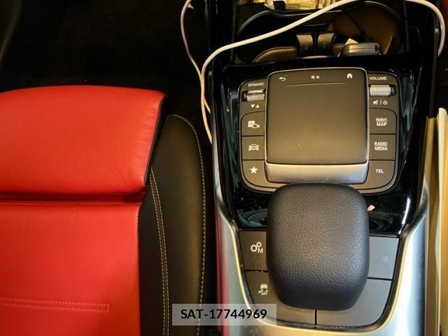 Mercedes Benz A-CLASS 2022-02 8830165-21