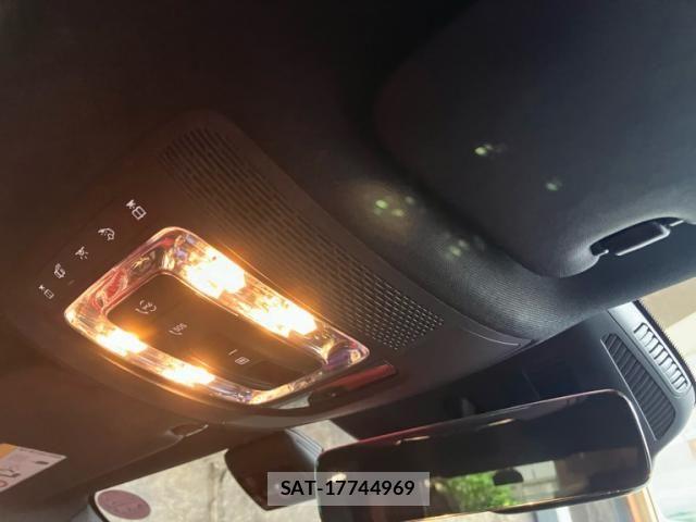 Mercedes Benz A-CLASS 2022-02 8830165-28