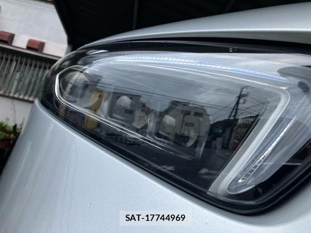 Mercedes Benz A-CLASS 2022-02 8830165-3