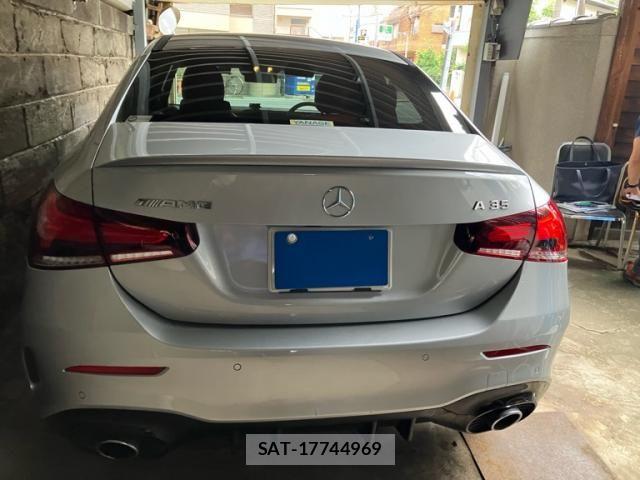Mercedes Benz A-CLASS 2022-02 8830165-6