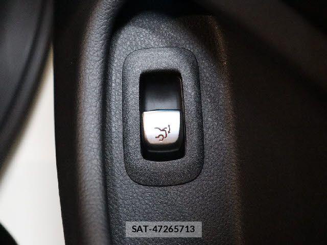 Mercedes Benz C-CLASS 2017-07 7358645-8