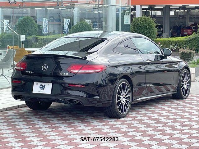 Mercedes Benz C-CLASS 2017-02 8036610-17