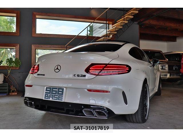 Mercedes Benz C-CLASS 2020-04 8315320-9