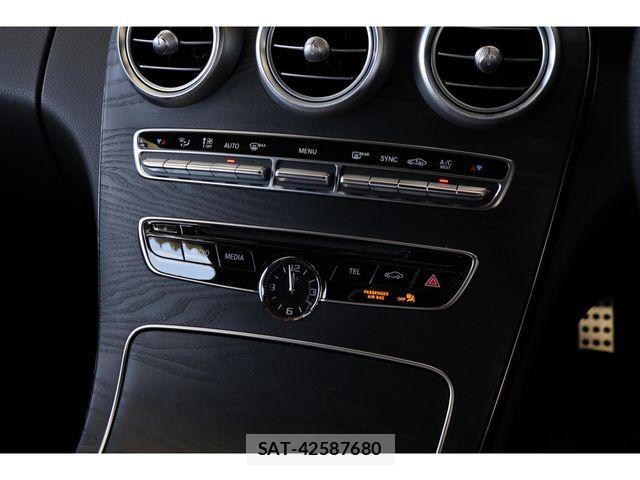 Mercedes Benz C-CLASS 2018-02 8660100-16