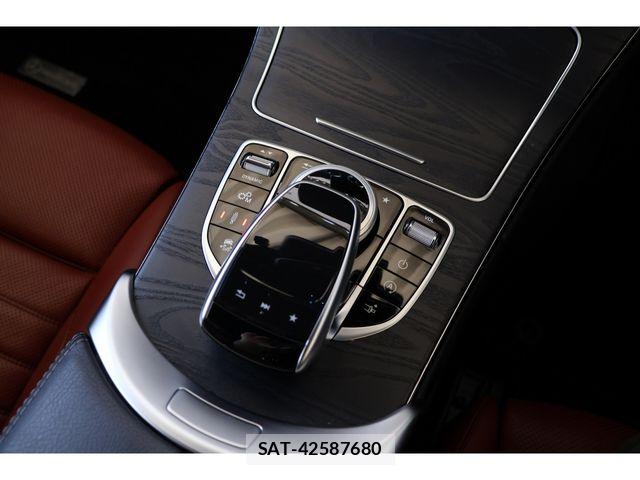 Mercedes Benz C-CLASS 2018-02 8660100-17