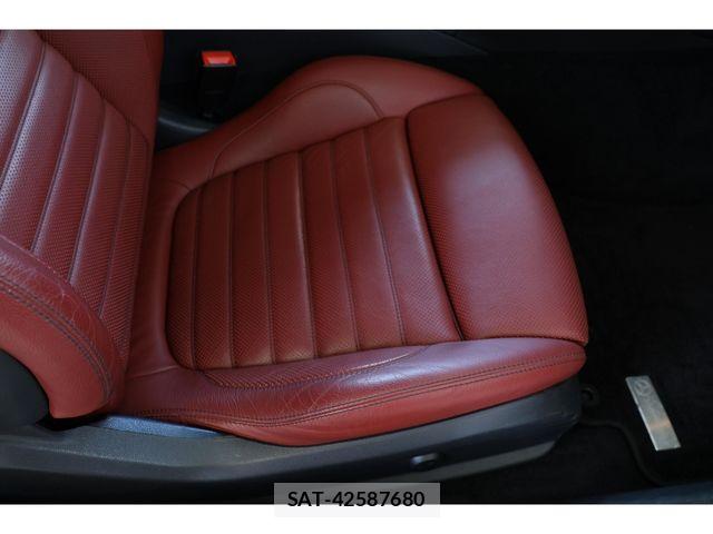 Mercedes Benz C-CLASS 2018-02 8660100-25