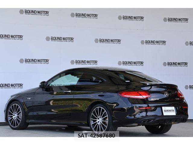Mercedes Benz C-CLASS 2018-02 8660100-4