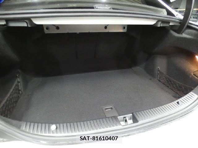 Mercedes Benz C-CLASS 2016-11 1826484-6