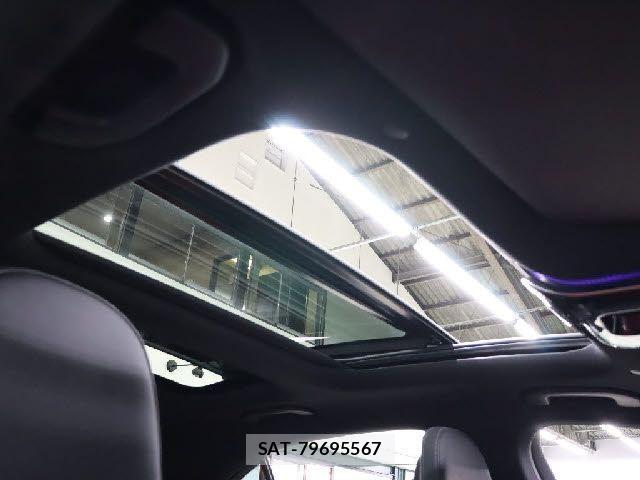 Mercedes Benz C-CLASS 2022-11 2829798-9