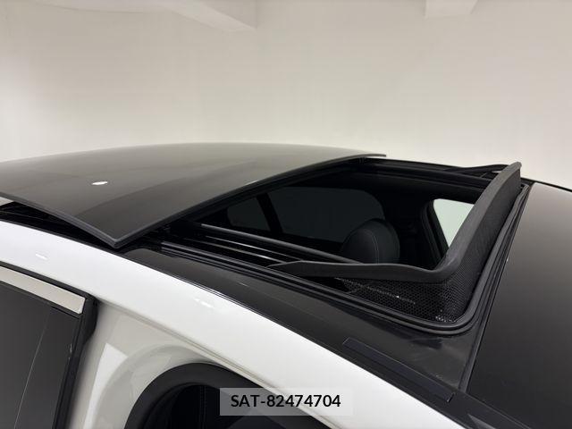 Mercedes Benz C-CLASS 2019-08 3675446-5