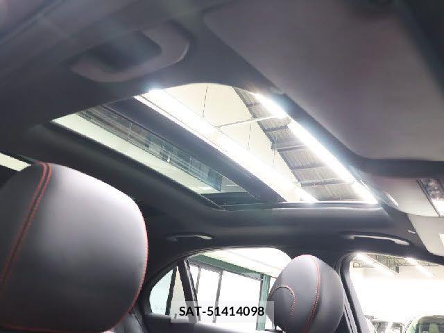 Mercedes Benz C-CLASS 2019-12 3771734-10
