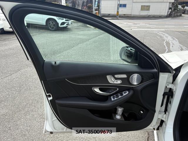 Mercedes Benz C-CLASS 2019-05 4045024-9