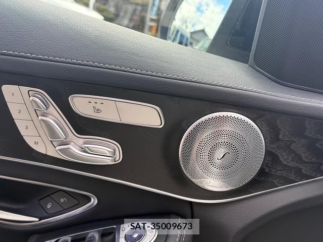 Mercedes Benz C-CLASS 2019-05 4045024-10