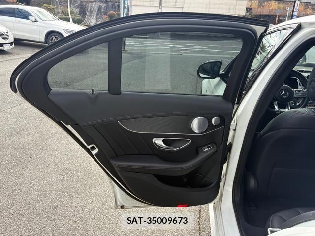 Mercedes Benz C-CLASS 2019-05 4045024-21