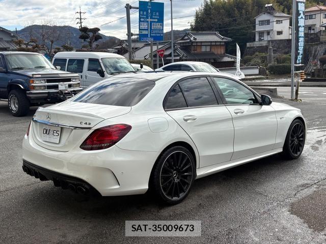 Mercedes Benz C-CLASS 2019-05 4045024-5