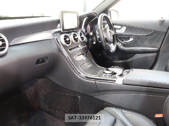 Mercedes Benz C-CLASS 2018-05 6012482-1