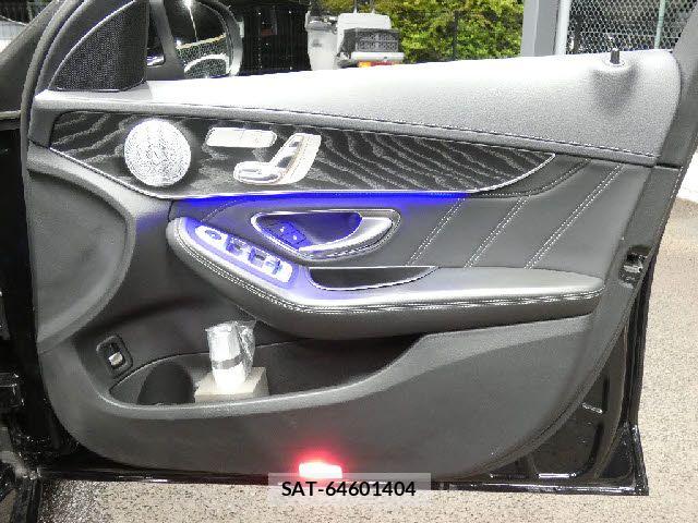 Mercedes Benz C-CLASS 2019-06 6613070-23