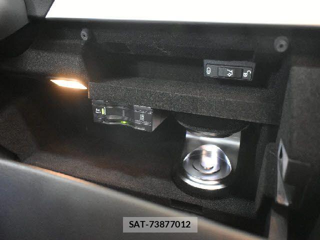 Mercedes Benz C-CLASS 2018-09 7272279-13