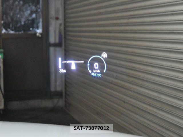 Mercedes Benz C-CLASS 2018-09 7272279-16