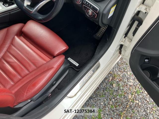 Mercedes Benz C-CLASS 2017-06 7328222-12